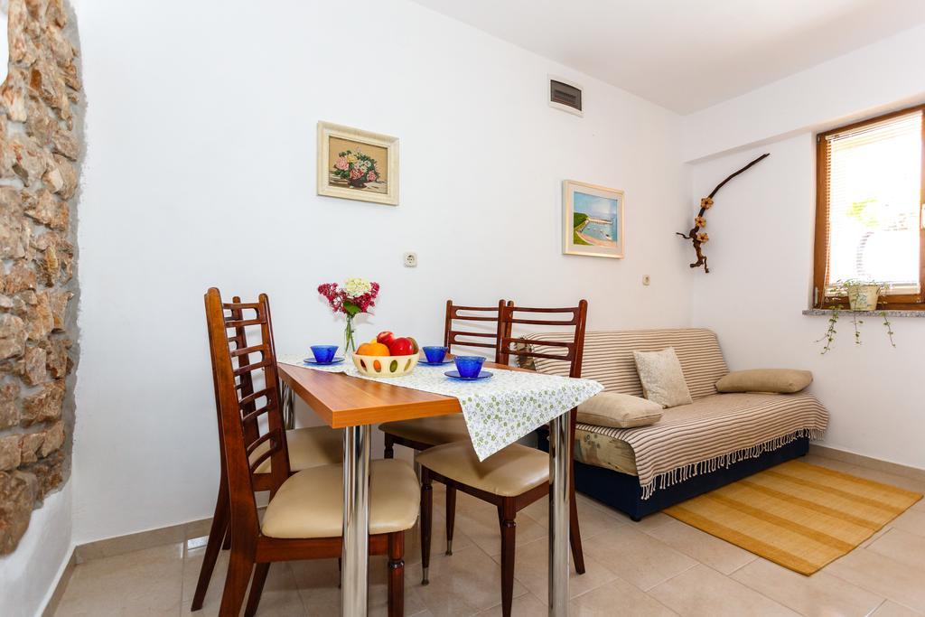 Apartmani Anica Risika Exterior photo